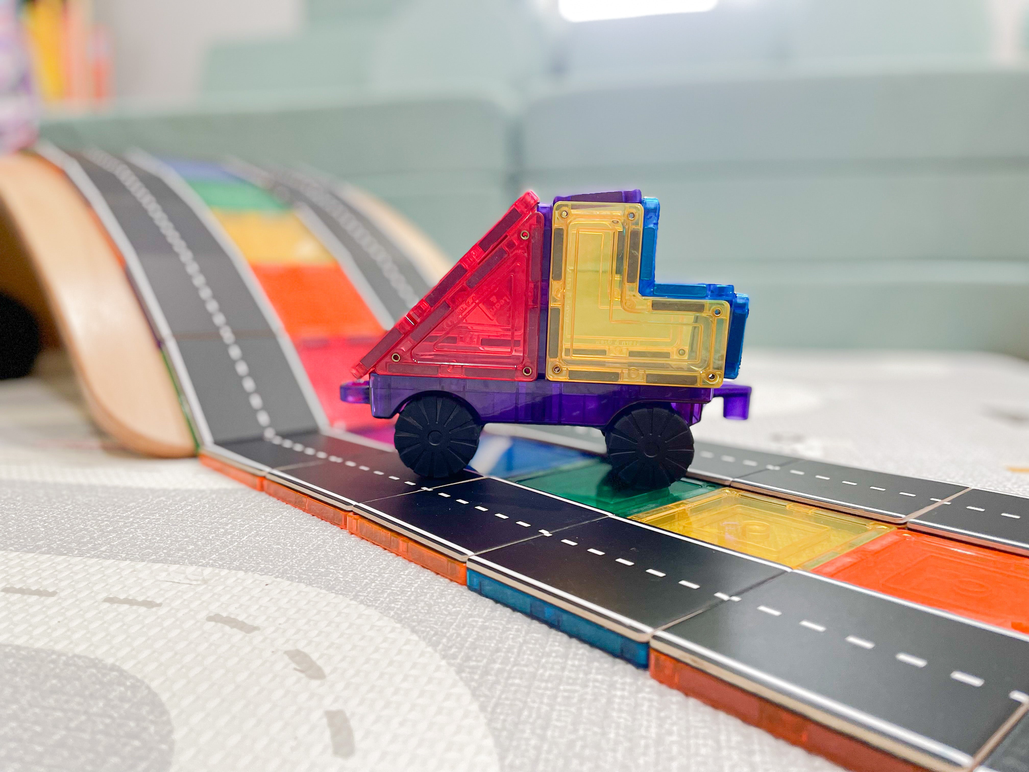 Learn & Grow Toys - Magnetic Tiles - Car Pack (28 Piece)
