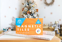 Load image into Gallery viewer, Learn &amp; Grow Toys - Magnetic Tiles - Builders Pack (110 Piece)
